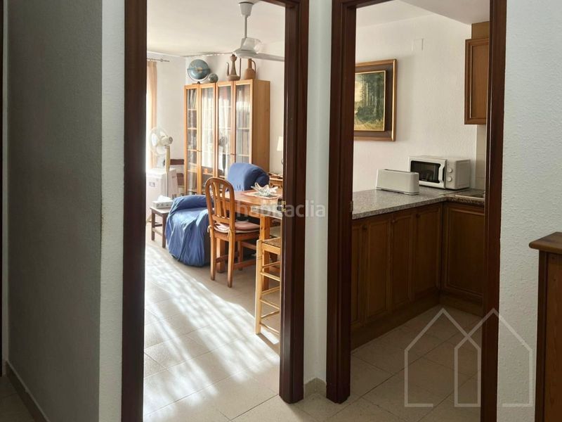 Foto 6ec86904-b278-47d7-9602-9668ea954f48. Pis amb calefacció a Centre Roses