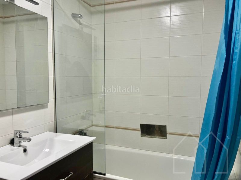 Foto f8ca53e2-f47c-4e79-88a1-e3272917a265. Pis amb calefacció a Centre Roses