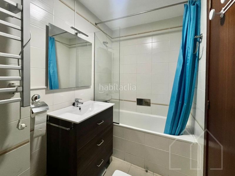 Foto fd15da0f-679b-4e41-836c-6b3ac0bc4c07. Pis amb calefacció a Centre Roses