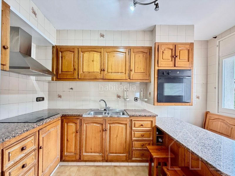 Foto aeb1e651-e54d-4630-a59a-aa920e71466d. Casa adossada amb calefacció a Fenals Platja d´Aro