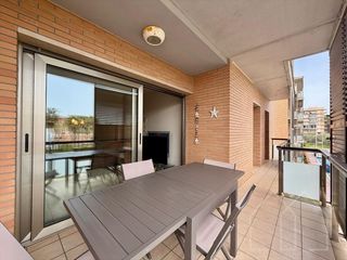 Piso  Llescadors. Apartamento con garage cerca de torre valentina