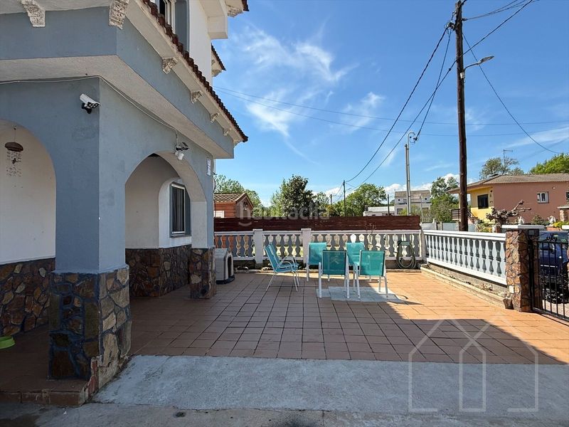 Foto 48f3e372-786e-4681-bef6-bcff474b9c80. Casa amb calefacció aparcament piscina a Sils