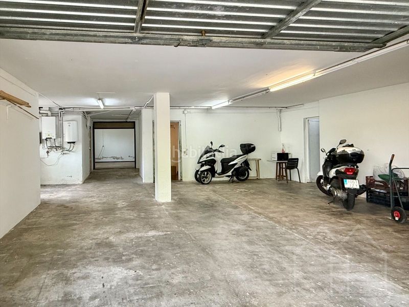 Foto 8add7da3-8d35-473f-85bc-0fbd90ec45f0. Maison avec chauffage parking piscine dans Quart