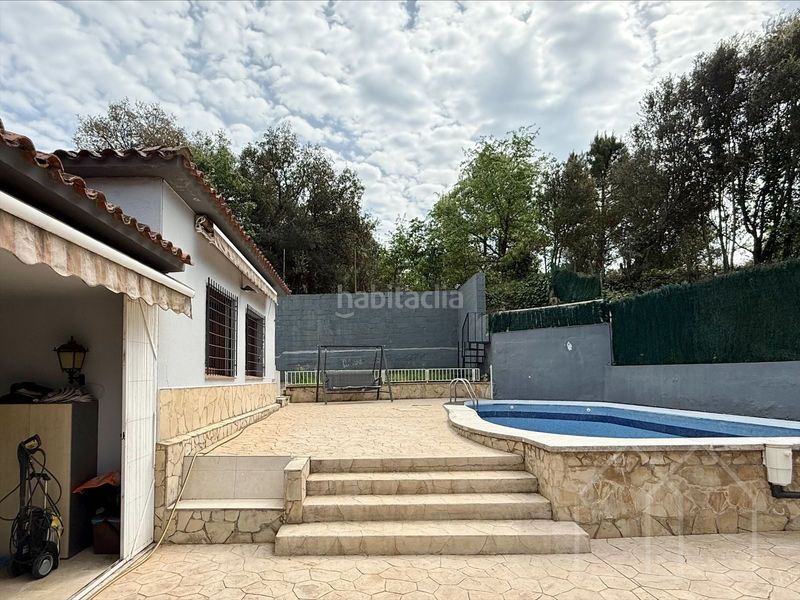 Foto 92281887-1455-4340-9be1-c50174383a2c. Casa amb calefacció aparcament piscina a Quart