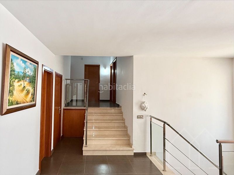 Foto 944036c8-56d4-44b1-bf86-d5bfd8339414. Casa amb calefacció aparcament piscina a Quart