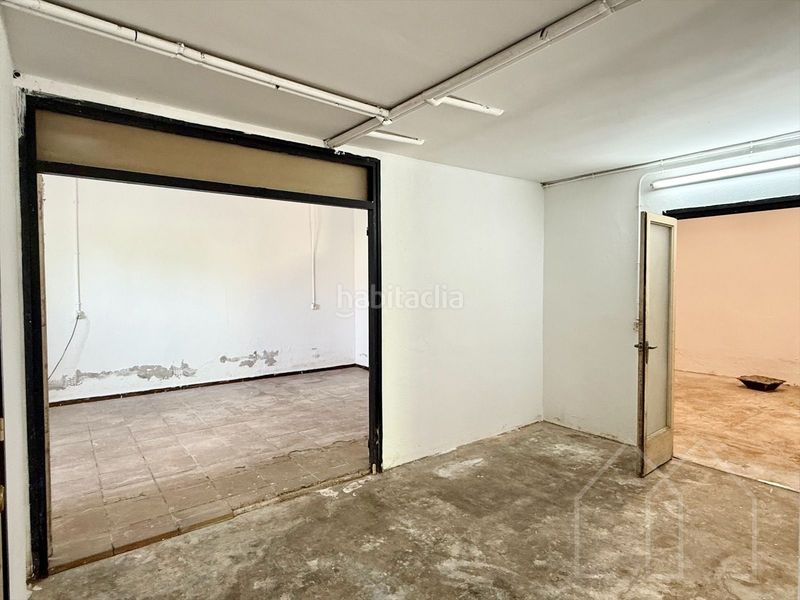Foto f3dfa371-8824-46be-ab80-3239afb61b64. Maison avec chauffage parking piscine dans Quart