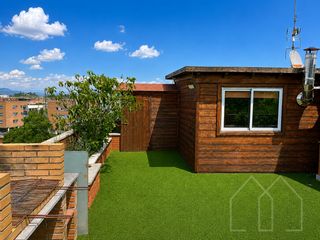Appartamento in Caputxins-Ambulatori. Exclusivo ático con gran terraza privada en vic