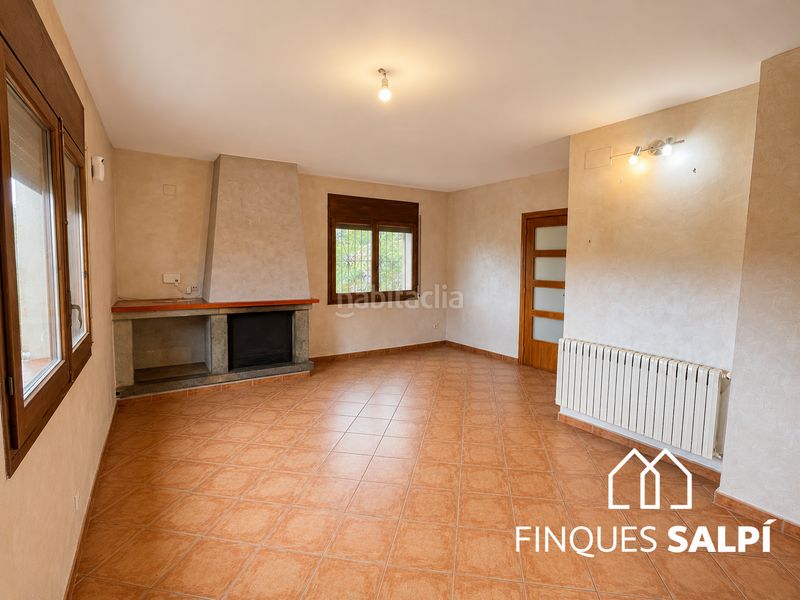 Foto ae65ecc7-2ddb-4fd3-b914-1023d025ab63. Casa amb calefacció aparcament a Caldes de Malavella