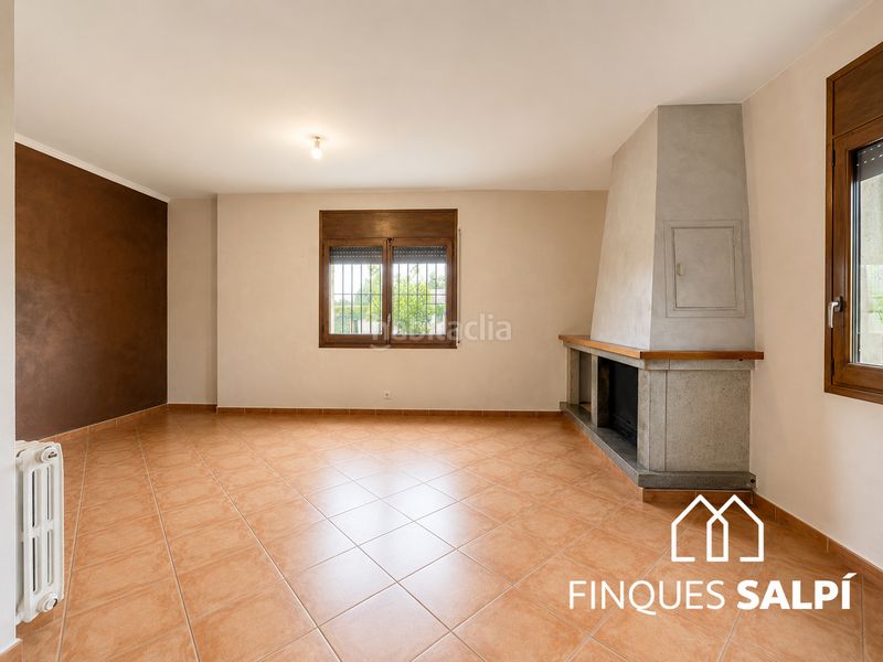 Foto e81e1ea1-f0ea-4862-bd05-b5f97bf618eb. Casa amb calefacció aparcament a Caldes de Malavella