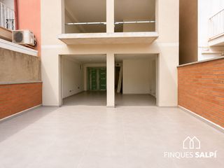 Flat in Avinguda Catalunya. Piso de obra nueva en el centro de palamós
