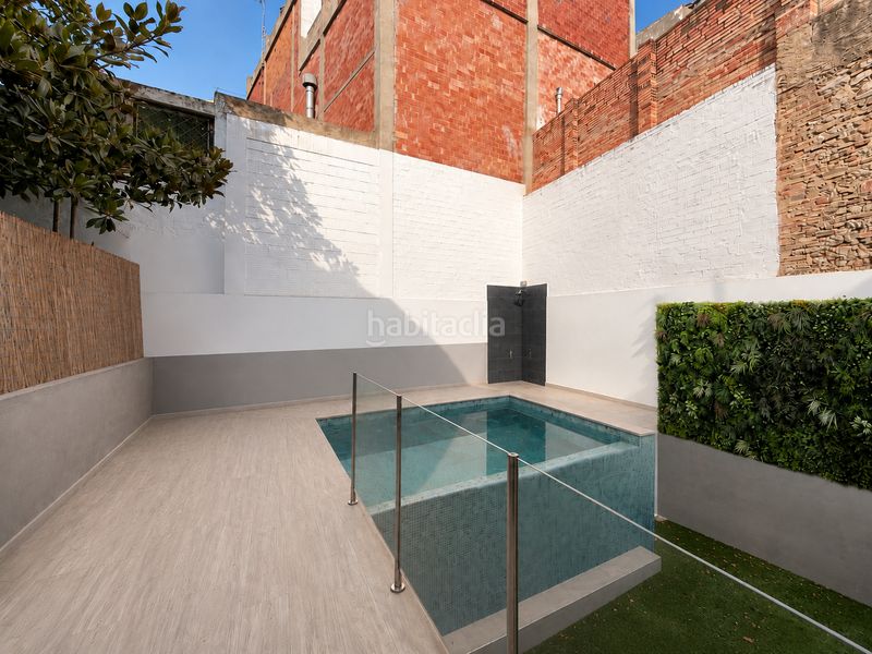 Foto b4500904-ce9d-49ac-bc03-de6d234d7bb1. Casa adossada amb calefacció piscina a Eixample-Horta Capallera Figueres