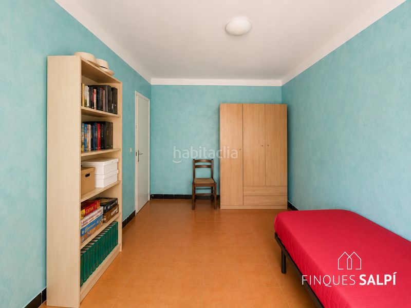 Foto 413efe55-5957-48b4-87a0-03922cabbb62. Àtic a Poble Nou-Olivar Gran Figueres