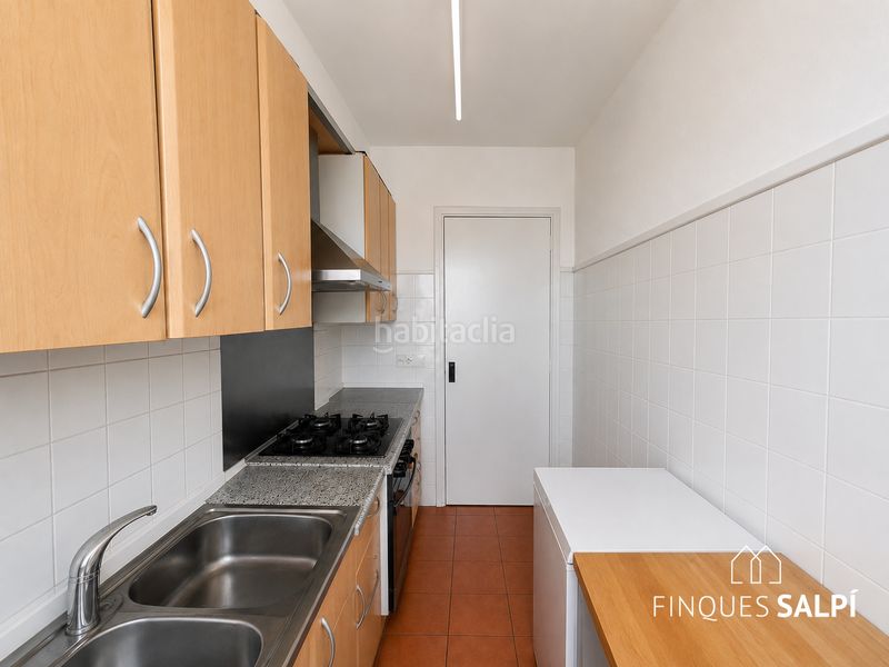 Foto cede1146-6086-453d-ae7a-b64fb269fca5. Àtic a Poble Nou-Olivar Gran Figueres