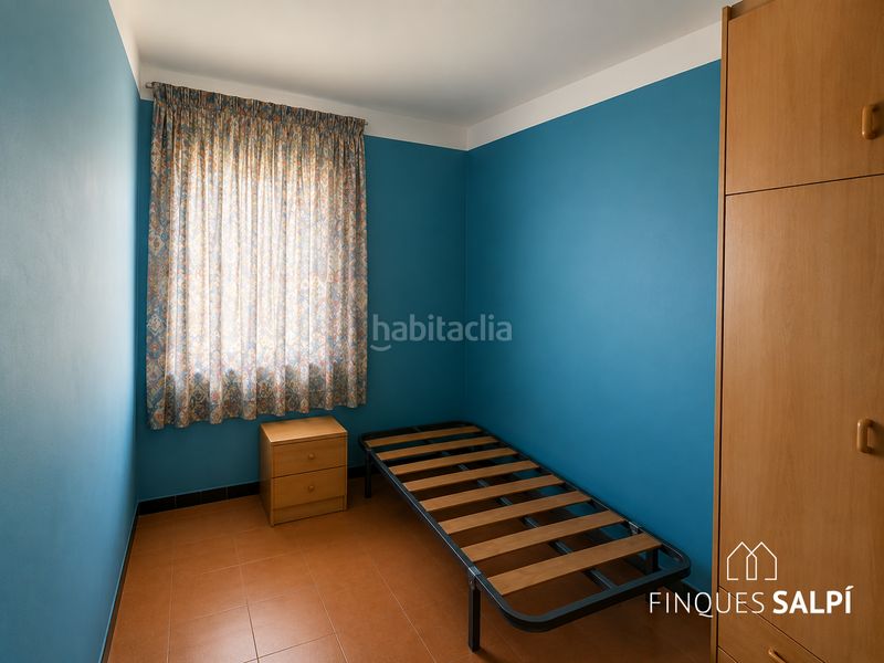 Foto cf845742-35a2-4ff6-8fb1-17bdb3c4682a. Àtic a Poble Nou-Olivar Gran Figueres
