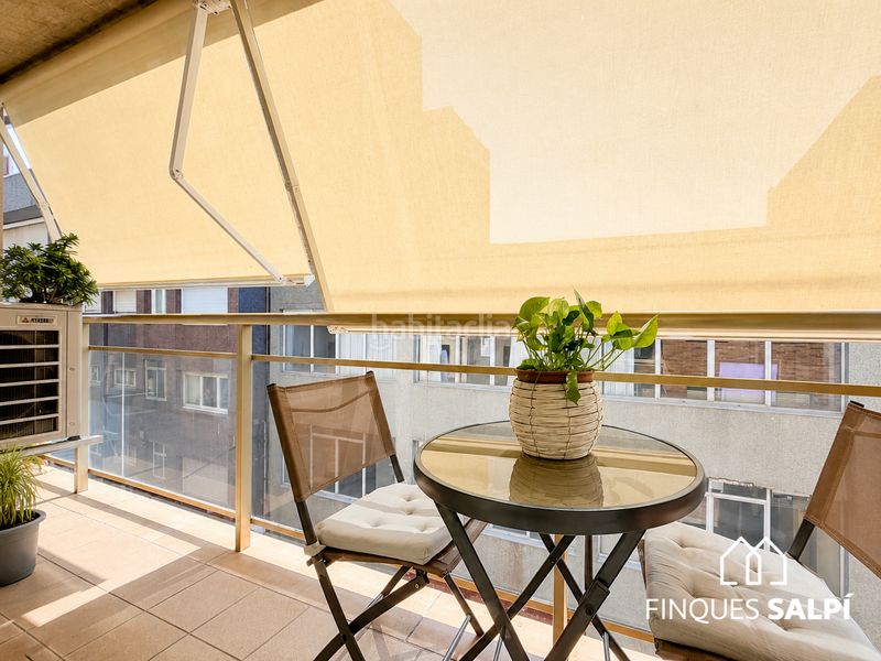 Foto 4483c832-1c55-4a92-b06d-e2bbe344bfe4. Duplex con riscaldamento in La Devesa Girona