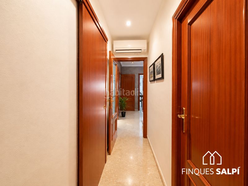 Foto 626c83e8-a54d-47d8-9a6f-cb92f74d4782. Duplex con riscaldamento in La Devesa Girona