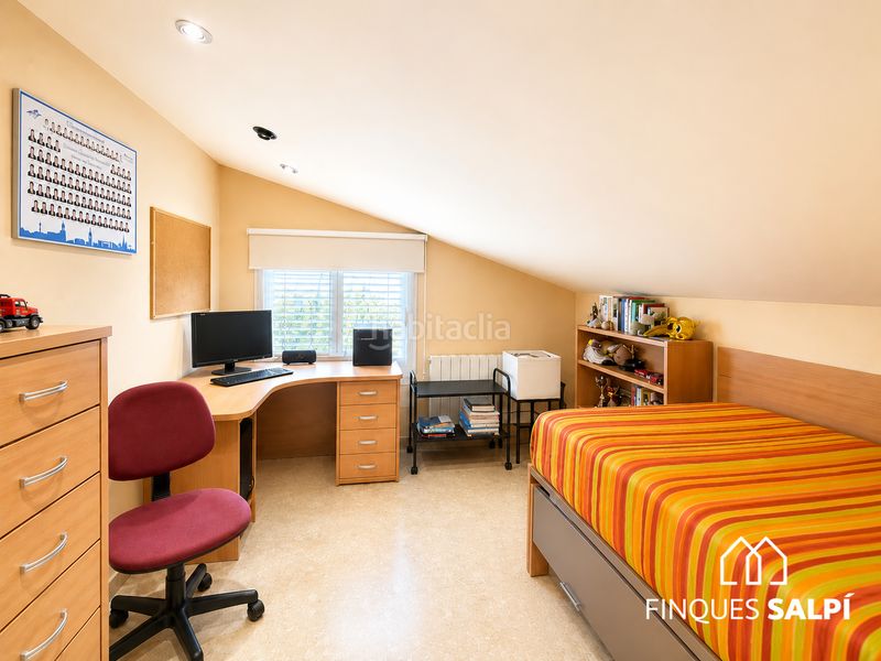 Foto c4055694-6db1-4167-8c9b-e81264325e8c. Duplex con riscaldamento in La Devesa Girona