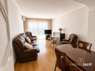 Appartamento  Solterra. Amplio piso familiar de 4 habitaciones en montilivi