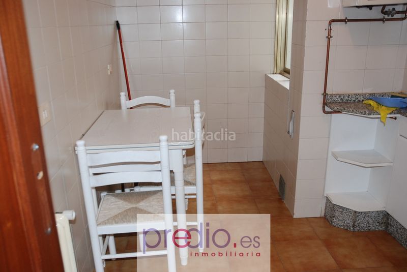Foto 9a4e5763-87ef-425b-90d9-9822f77bd74b. Apartament amb aparcament a San Roque - As Fontiñas Lugo