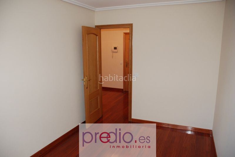 Foto 5c354a65-db8c-4693-a4ef-1138cb032180. Piso en San Roque - As Fontiñas Lugo