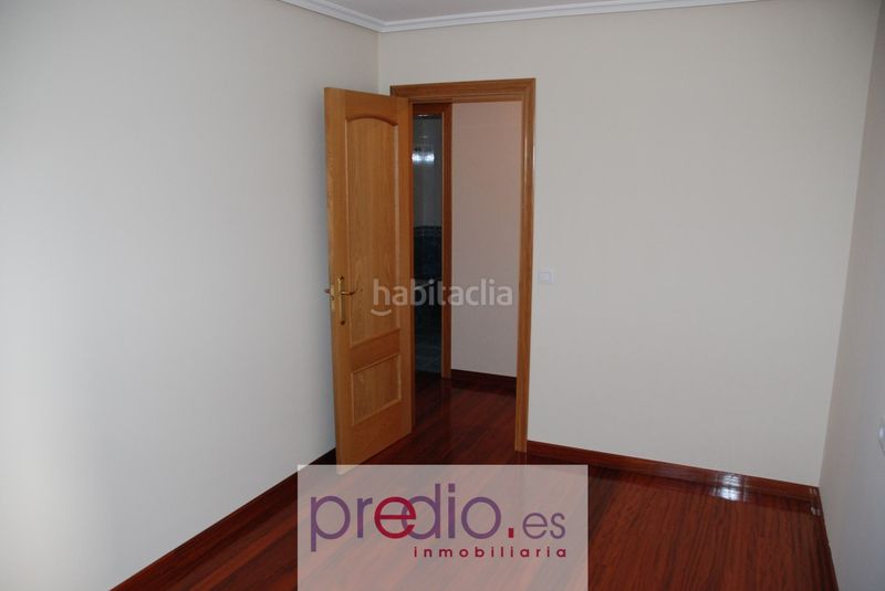Foto cf9b9a69-484a-43c8-b2ab-594305e19438. Piso en San Roque - As Fontiñas Lugo