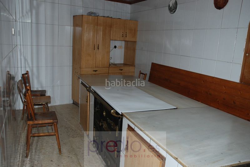 Foto 1e6f3f83-f319-428d-8c37-3e615c63321b. Casa amb xemeneia a Parroquias del Este Lugo