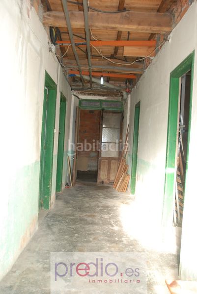 Foto 6f7cd66d-e964-49a8-8365-1d7e7bd84fba. Casa aparellada amb calefacció aparcament a Rábade