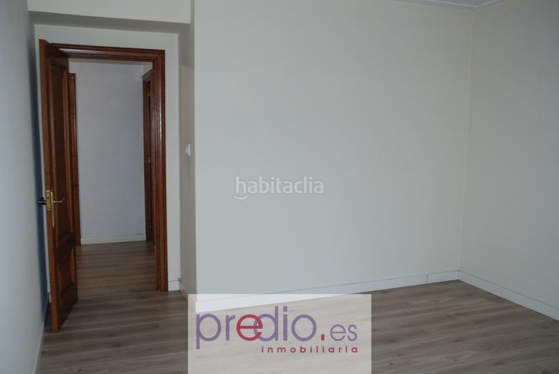 Foto 50e62b43-28ef-41f6-b12f-15a9abf38176. Piso en San Roque - As Fontiñas Lugo