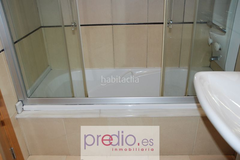 Foto ff3bfc4c-c45a-4e62-805c-21bc8294e146. Apartment with heating parking in San Roque - As Fontiñas Lugo