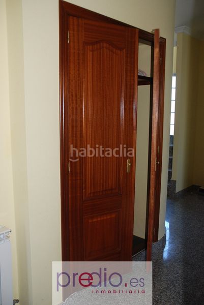 Foto 5102b823-d3e4-4557-a304-abf15a859ba4. Xalet amb xemeneia calefacció aparcament a Corgo (O)