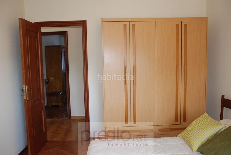 Foto fb8de900-8bf3-4c73-a4d0-08cbafadcde1. Xalet amb xemeneia calefacció a Láncara