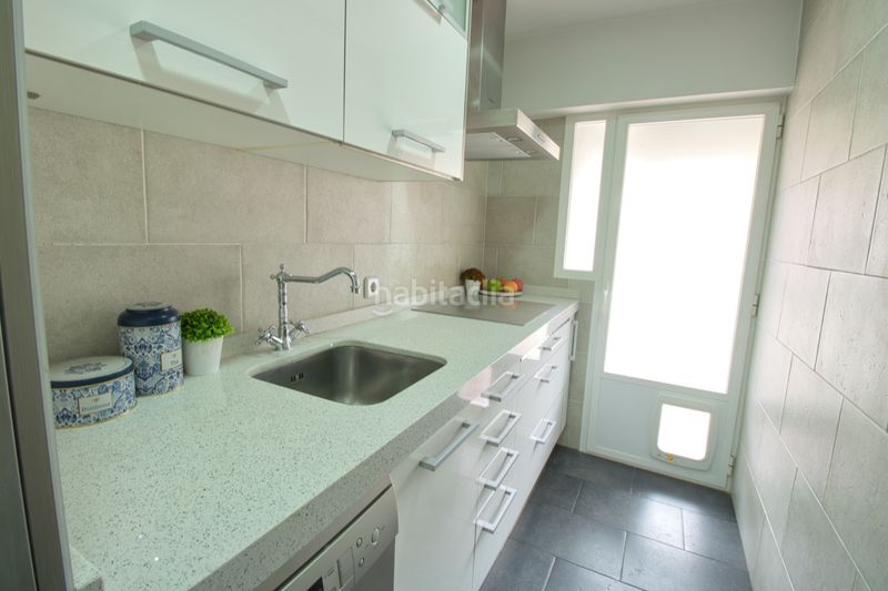 Foto 7ccba02f-7973-4f2a-a1fa-0cd050174255. Flat with heating in Canillejas Madrid