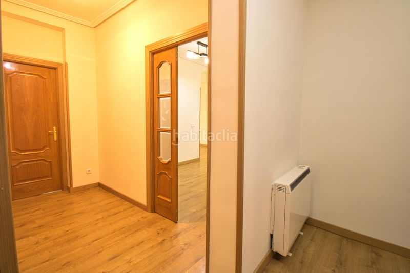 Foto 0f757082-d86b-4f23-be9a-bd321b7fb5c4. Location appartement avec chauffage parking dans Recoletos Madrid