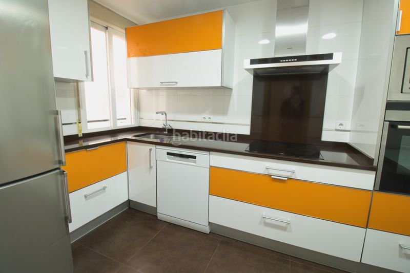 Foto 3c91efd6-07b1-46a1-9e87-f7b0193a6023. Location appartement avec chauffage parking dans Recoletos Madrid