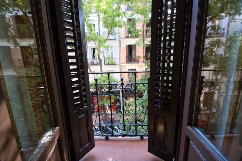 Foto 704656c9-430d-4e33-ae96-b8cb2149a8d2. Location appartement avec chauffage parking dans Recoletos Madrid