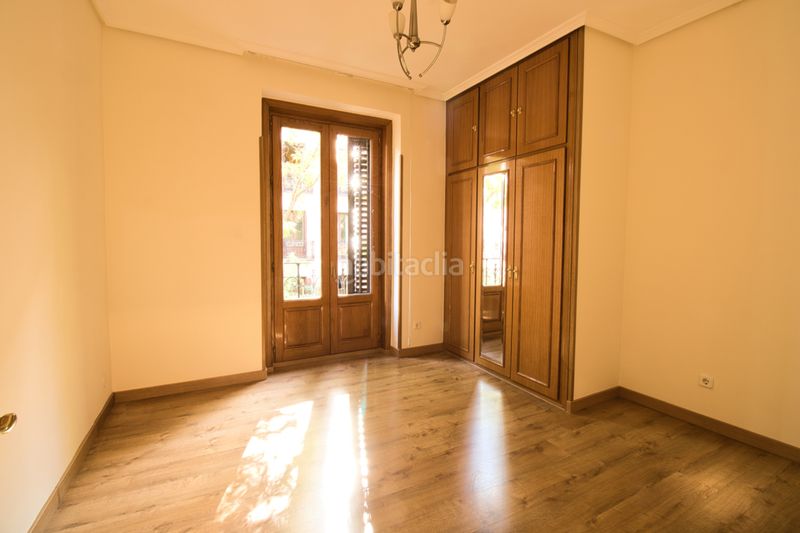 Foto eddb80f8-84af-4070-b3de-b0346e720054. Location appartement avec chauffage parking dans Recoletos Madrid