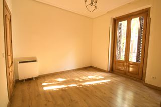 Piso en Calle de Castelló