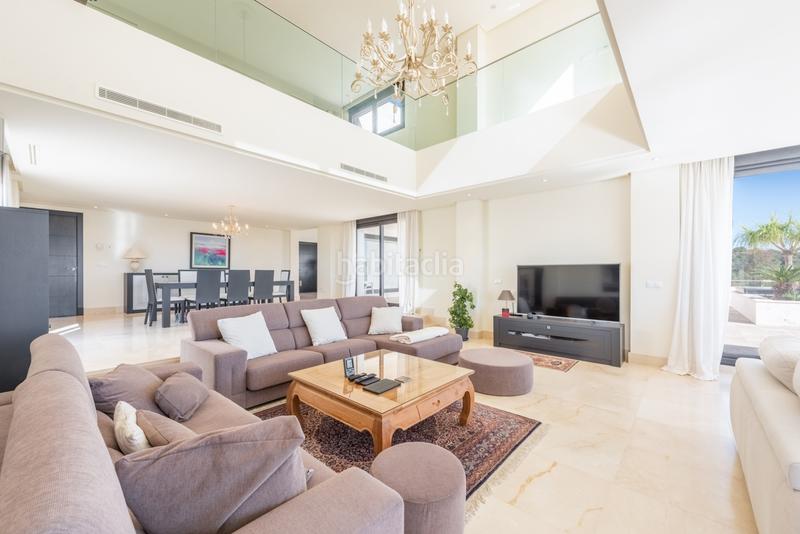 Foto 01ce6932-8d8d-43c3-a553-6b93070e6887. Haus mit parking pool in Sotogrande alto Sotogrande