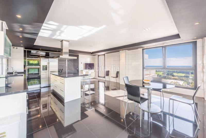 Foto 37643e83-88cc-409a-994d-1fed06c3e3b1. Haus mit parking pool in Sotogrande alto Sotogrande