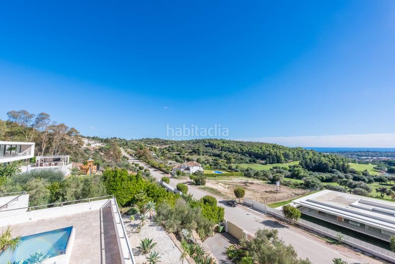 Foto 419f9ed0-f331-4de3-a454-6994f9f57bd4. Haus mit parking pool in Sotogrande alto Sotogrande
