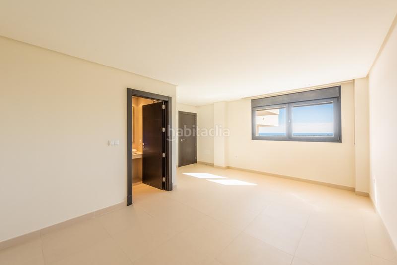 Foto 45ab12b7-2817-4445-8f3d-bc11ebf6205b. Haus mit parking pool in Sotogrande alto Sotogrande