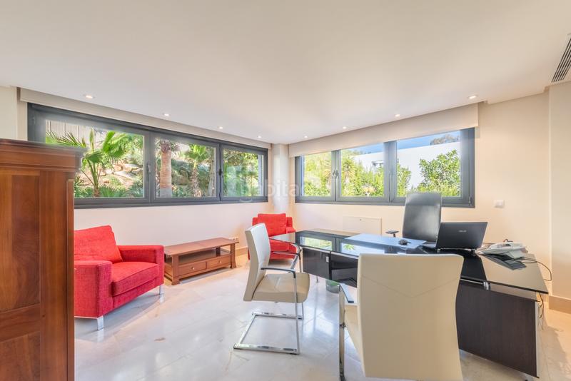 Foto 62c93fe7-1ad6-4713-be38-27ff17ef51b9. Haus mit parking pool in Sotogrande alto Sotogrande