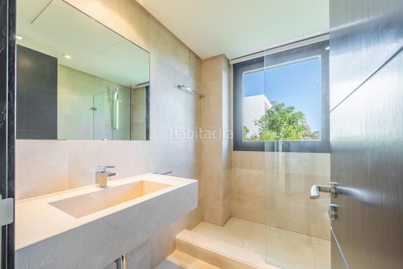 Foto 78f628f1-ce8a-4190-b08c-4b189d572040. Haus mit parking pool in Sotogrande alto Sotogrande