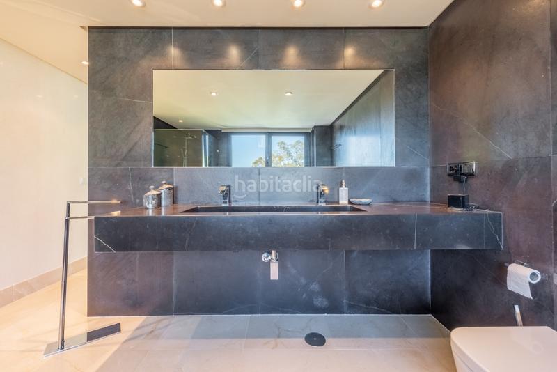 Foto 7c0547db-0693-47e0-becc-10a8039de34b. Haus mit parking pool in Sotogrande alto Sotogrande