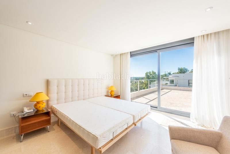 Foto 7fd84659-ce99-43e7-9e4d-279088a5ea64. Haus mit parking pool in Sotogrande alto Sotogrande