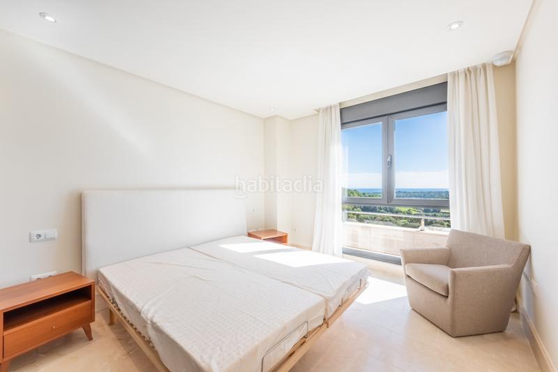 Foto 8a16b48a-37b0-4ea8-8b80-1f9b920425bb. Haus mit parking pool in Sotogrande alto Sotogrande