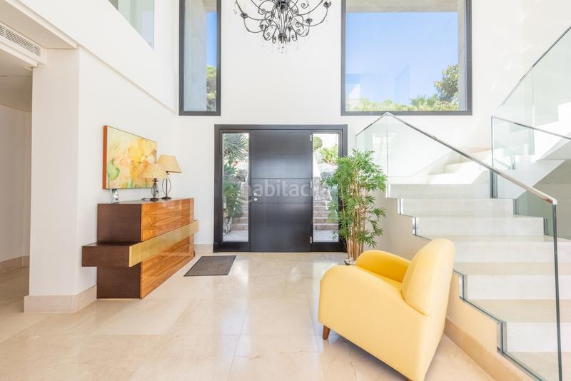 Foto e7bf34b6-eb41-4d21-ba6e-8c8a8ceca3fd. Haus mit parking pool in Sotogrande alto Sotogrande