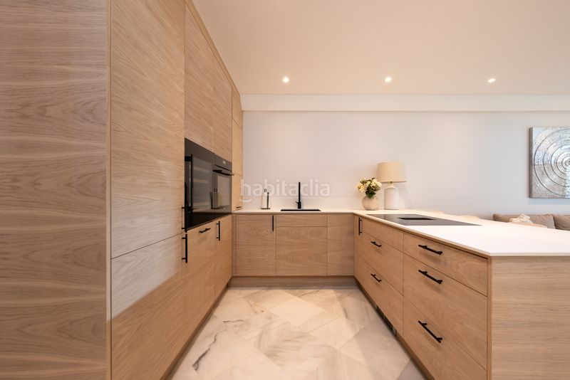 Foto 94a96b84-9a50-46fc-8974-f6490a68cb65. Apartament amb aparcament piscina a Puente Romano Marbella