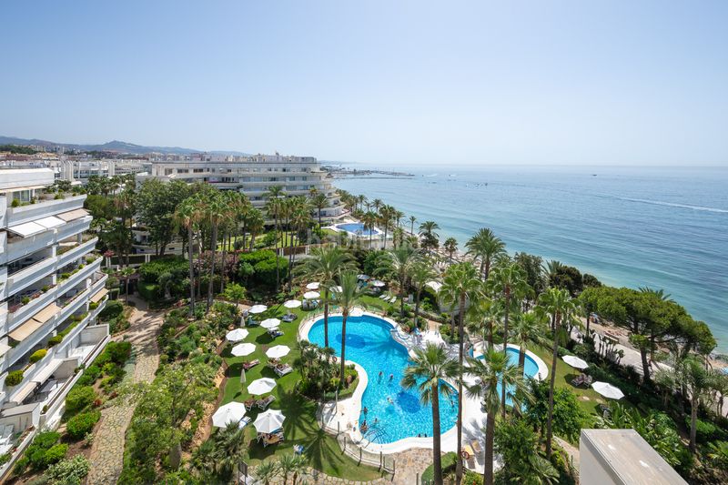 Foto f08d9a89-8c23-4093-9e19-d7744a75e15a. Apartament amb aparcament piscina a Puente Romano Marbella