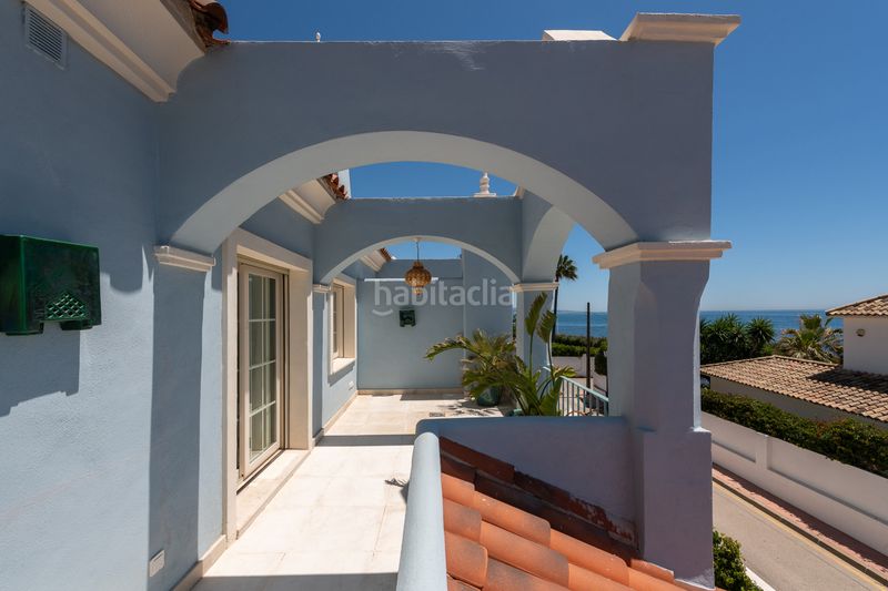 Foto 1c4d5571-de9a-4714-8a0c-ab7c758b9eab. Casa amb calefacció aparcament piscina a Puerto Banús Marbella